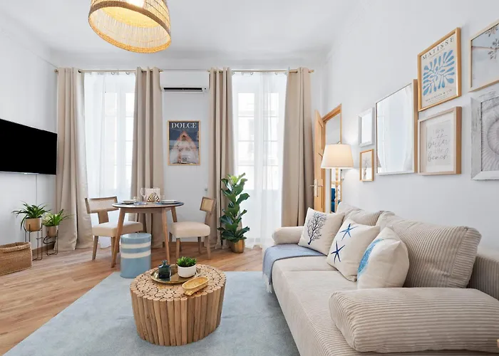 Διαμέρισμα Renting - 5bfrance - Luxurious Place Massena Promenade Des